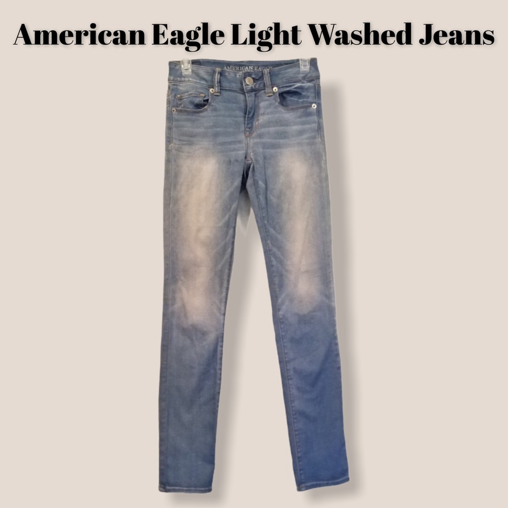Light Wash AE Jeans